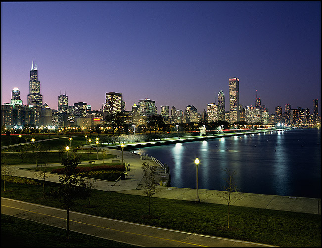 Picture: Chicago Skyline at Night